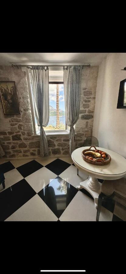 Apartment Romano Korčula Esterno foto